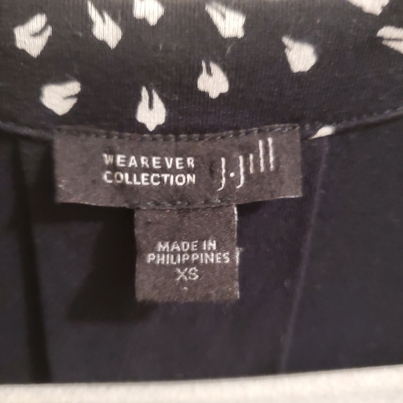 J. Jill Wearever Collection size XS Cardigan Travel Knit Stretch Jacket Black - Picture 6 of 7